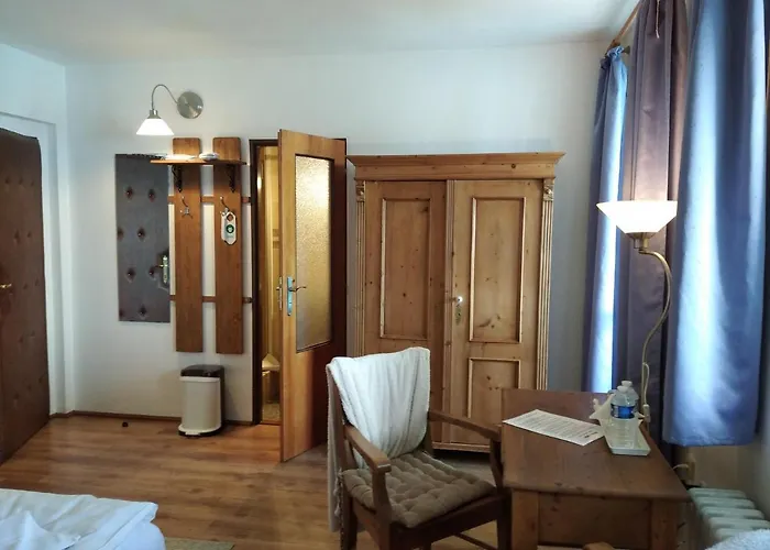 V Nebi 3* Josefŭv Dŭl