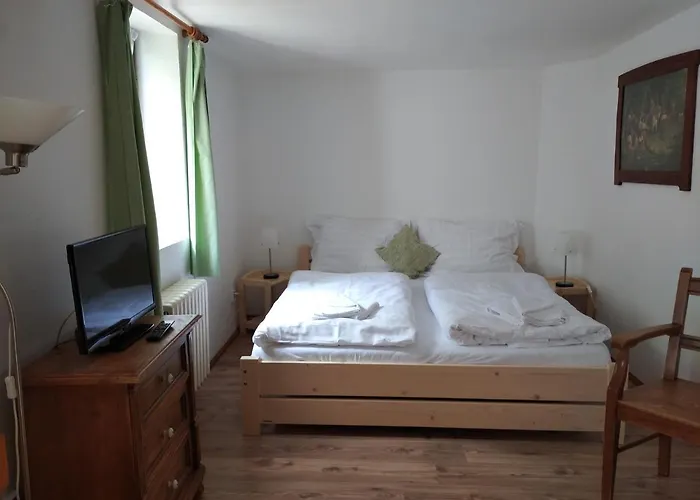 V Nebi 3* Josefŭv Dŭl
